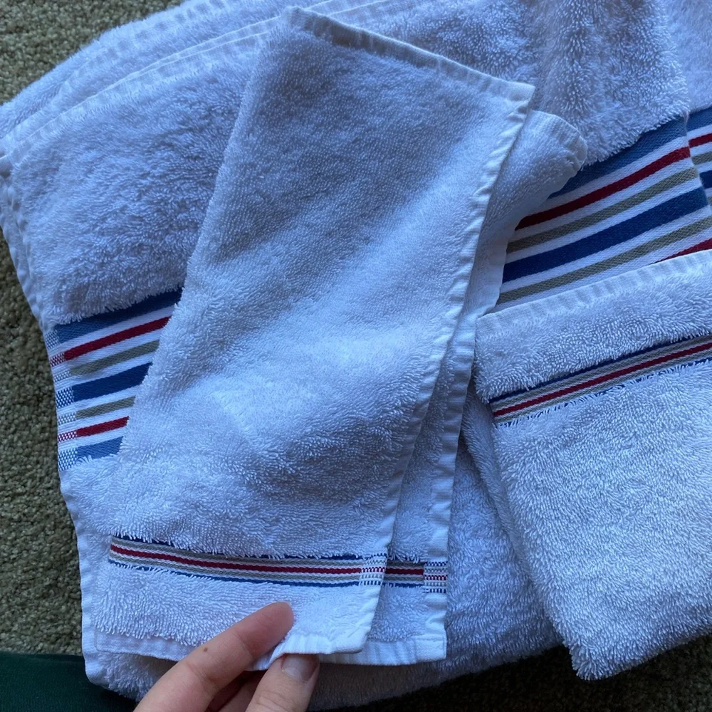 Pottery Barn Turkish Cotton Towel Set 2 Bath Towels and 2 Washcloths Stripes